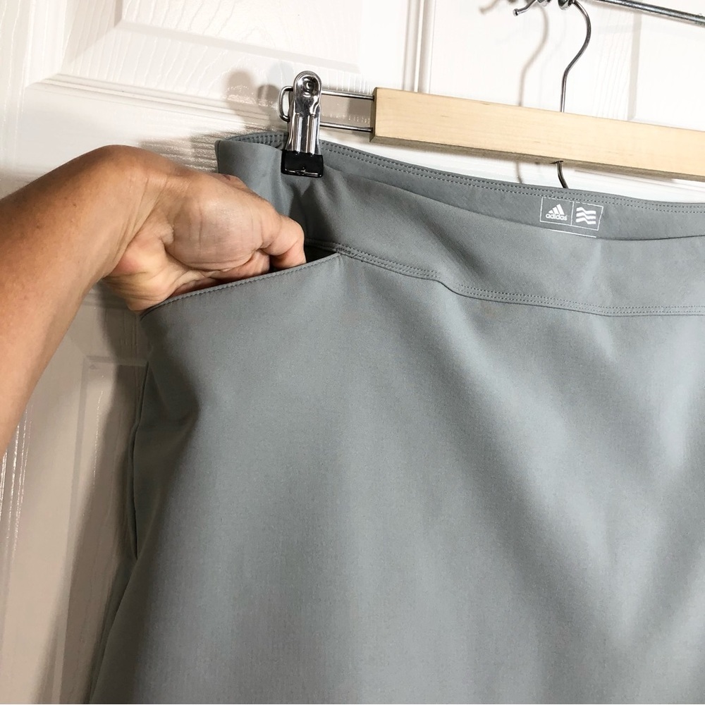 adidas Golf 2 in 1 Skirt / Short Removable Shorts Curve Hem Gray Skirt / Skort L - Picture 5 of 14